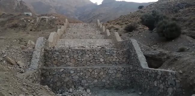 ساخت، مرمت و رسوب برداری بند خاکی روستای مرزانک در شهرستان اشکذر ساخت، مرمت و رسوب برداری بند خاکی روستای مرزانک در شهرستان اشکذر