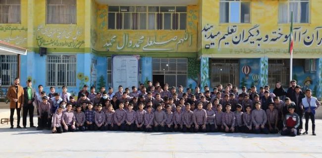 کمک دانش آموزان دبستان قرآنی مدرس یزد به آزادی زندانیان جرائم غیر عمد کمک دانش آموزان دبستان قرآنی مدرس یزد به آزادی زندانیان جرائم غیر عمد